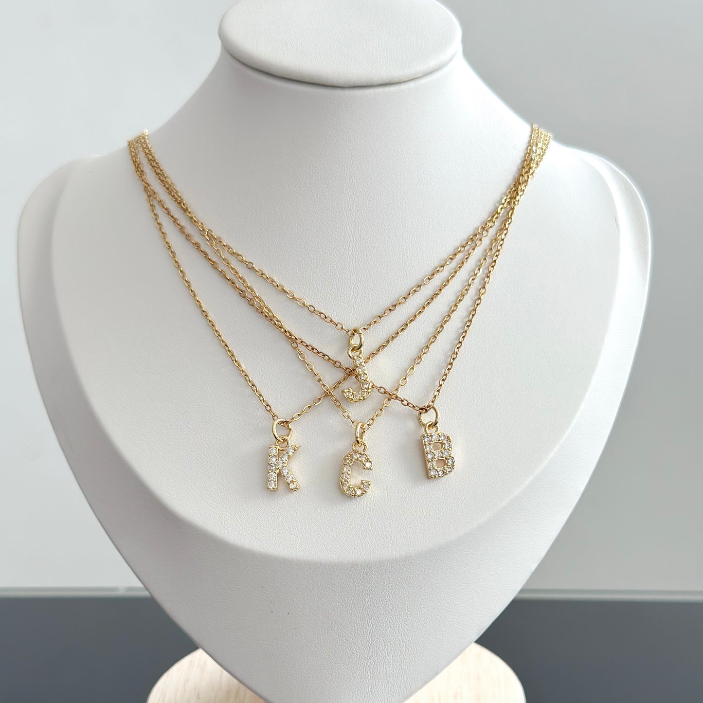 DIAMOND MINI INITIAL NECKLACE